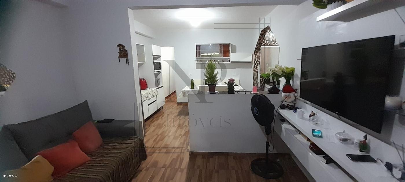 Casa / Sobrado para Venda em São Paulo, Conjunto Habitacional Jardim São Bento, 6 dormitórios, 4 banheiros, 2 vagas